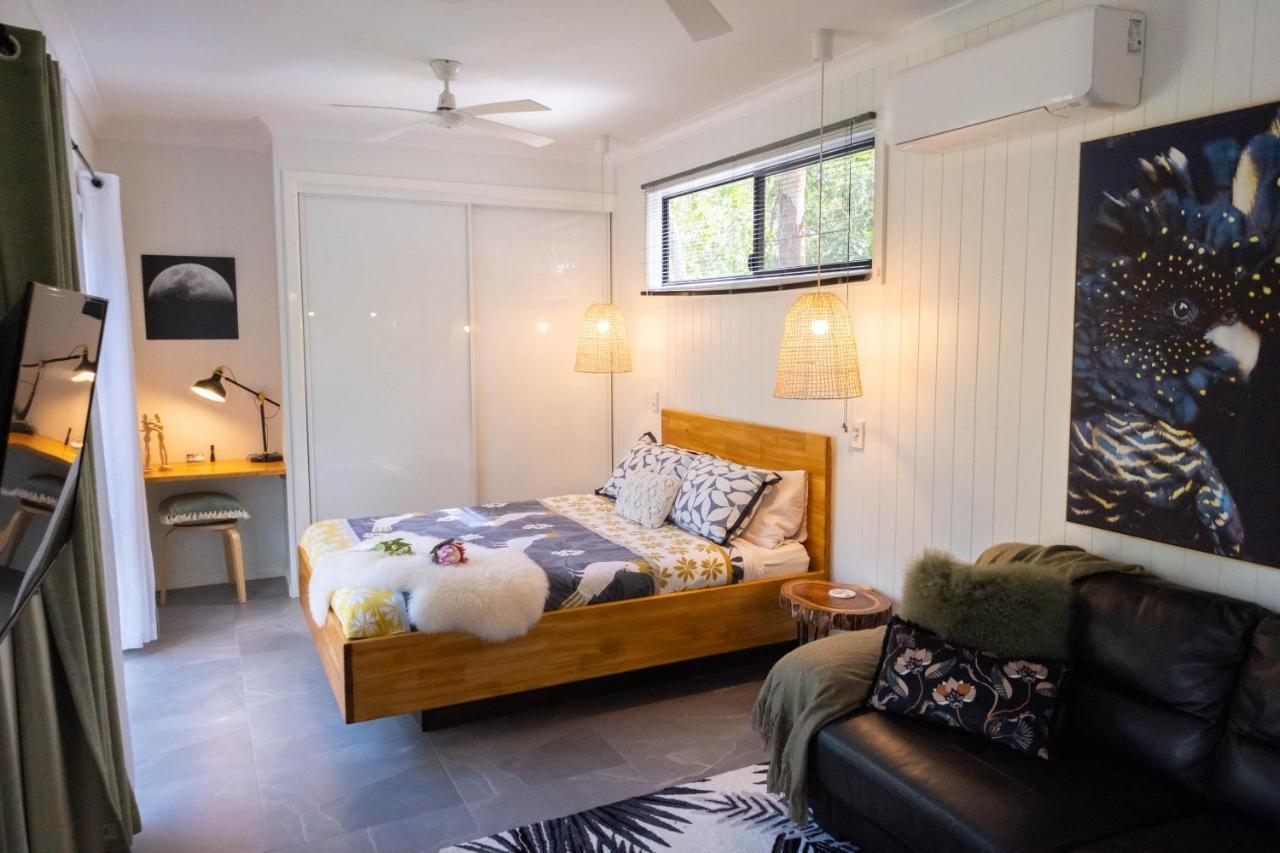 Airlie Beach Eco Cabins - Adults Only Bagian luar foto