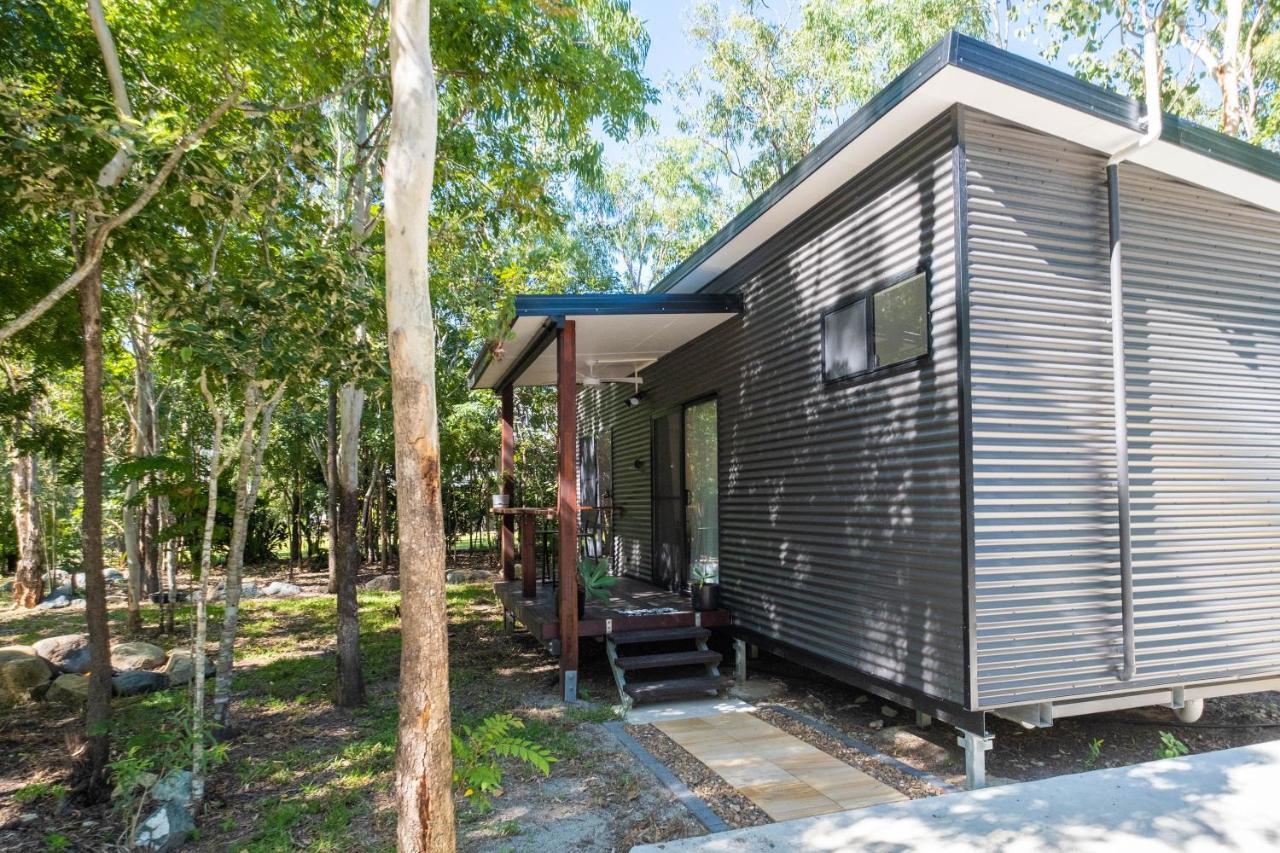 Airlie Beach Eco Cabins - Adults Only Bagian luar foto